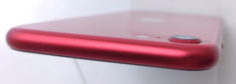 ������ʡ� iPhone SE2 64GB ��å� SIM���å�����Ѥ� ��Ƚ�� �Хåƥ꡼78%