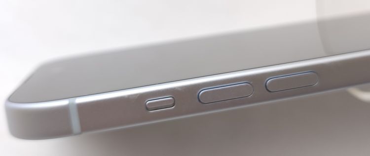 ��������ʡ� iPhone15 128GB �֥롼 SIM�ե꡼ ��Ƚ�� �Хåƥ꡼87%
