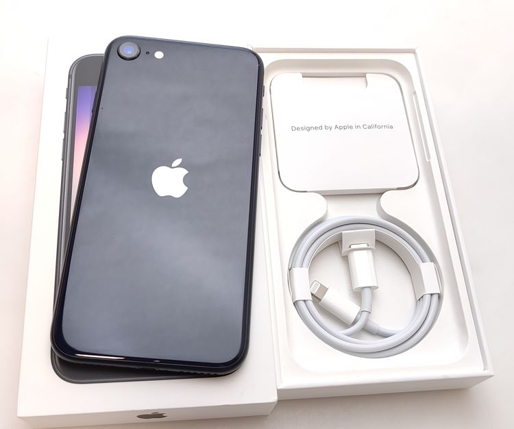 ������ʡ� iPhone SE3 64GB �ߥåɥʥ��� SIM�ե꡼ ��Ƚ�� 82%