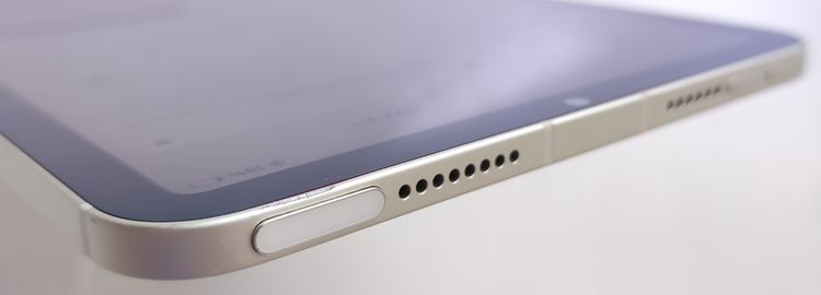 ������ʡ� iPad mini6 (��6����) 64GB �������饤�� SIM�ե꡼ ��Ƚ�� 83%