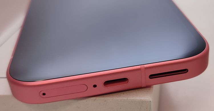 �ڿ���Ʊ�͡� Google Pixel 9a 128GB �ԥ��ˡ� Softbank�� SIM�ե꡼