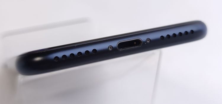 ��������š� iPhone SE3 128GB �ߥåɥʥ��� SIM�ե꡼ ��Ƚ�� 93%