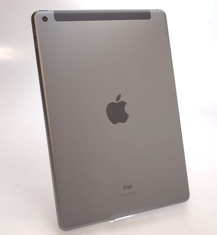 ��������š� iPad ��9���� 64GB ���졼 SIM�ե꡼ ��Ƚ�� �Хåƥ꡼100%