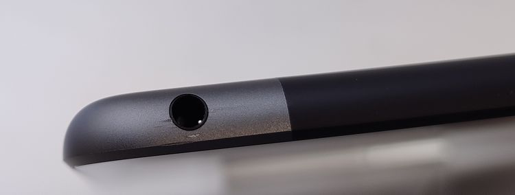 ������ʡ� iPad ��9���� 64GB ���졼 SIM�ե꡼ ��Ƚ�� �Хåƥ꡼100%