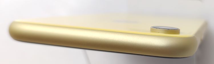 ������ʡ� iPhone XR 128GB �������� SIM���å�����Ѥ� ��Ƚ�� 91%