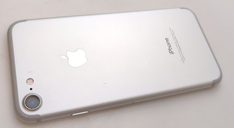ʡ iPhone7 32GB С SIMå Ƚ 84%