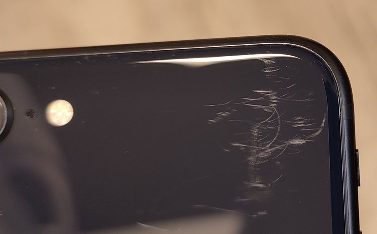 ��������š� iPhone SE3 64GB �ߥåɥʥ��� SIM�ե꡼ ��Ƚ�� 98%