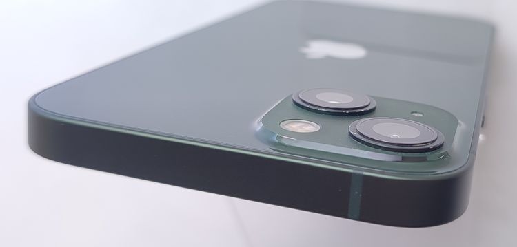 ��������ʡ� iPhone13 128GB ���꡼�� SIM�ե꡼ ��Ƚ�� �Хåƥ꡼82%