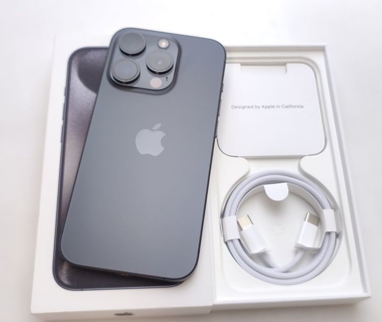 �ڶ����ʡ� iPhone15 Pro 128GB �֥�å� SIM�ե꡼ ��Ƚ�� �Хåƥ꡼100%