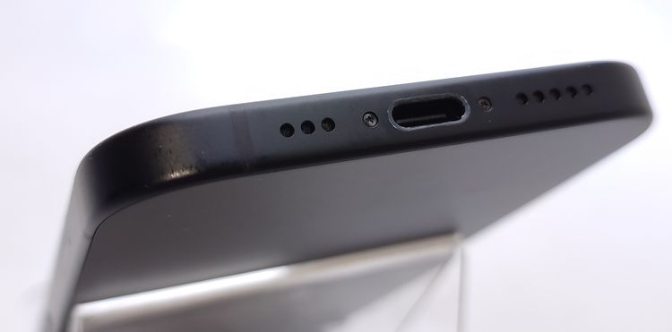 ��������ʡ� iPhone15 128GB �֥�å� SIM�ե꡼ ��Ƚ�� �Хåƥ꡼86%