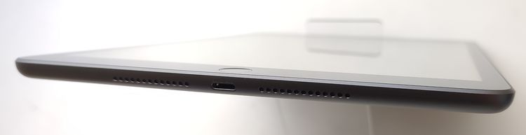 ��������š� iPad ��9���� 64GB ���졼 SIM�ե꡼ ��Ƚ�� �Хåƥ꡼100%
