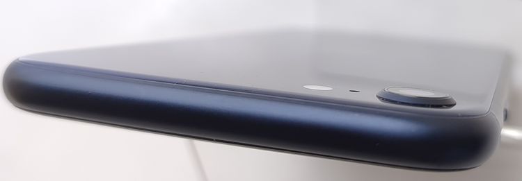 ��������š� iPhone SE3 64GB �ߥåɥʥ��� SIM�ե꡼ ��Ƚ�� 98%