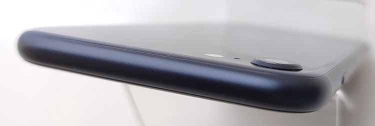 ��������š� iPhone SE3 64GB �ߥåɥʥ��� SIM�ե꡼ ��Ƚ�� 98%