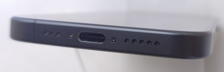 ��������ʡ� iPhone15 Pro 128GB �֥�å� SIM�ե꡼ ��Ƚ�� �Хåƥ꡼87%