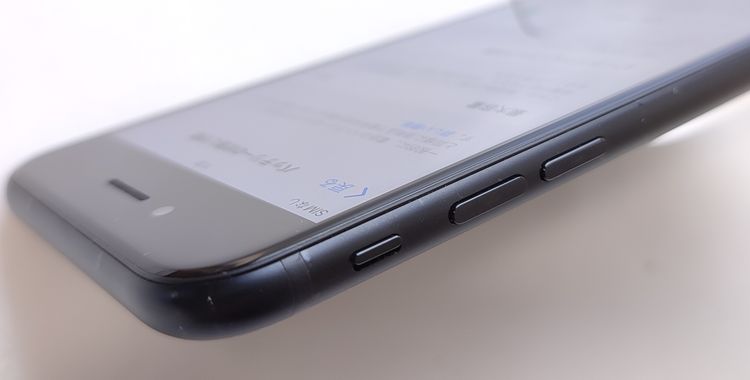 ʡ iPhone SE2 64GB ֥å SIMå Ƚ 88%