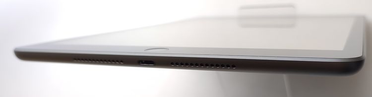 ��������š� iPad ��9���� 64GB ���졼 SIM�ե꡼ ��Ƚ�� �Хåƥ꡼100%