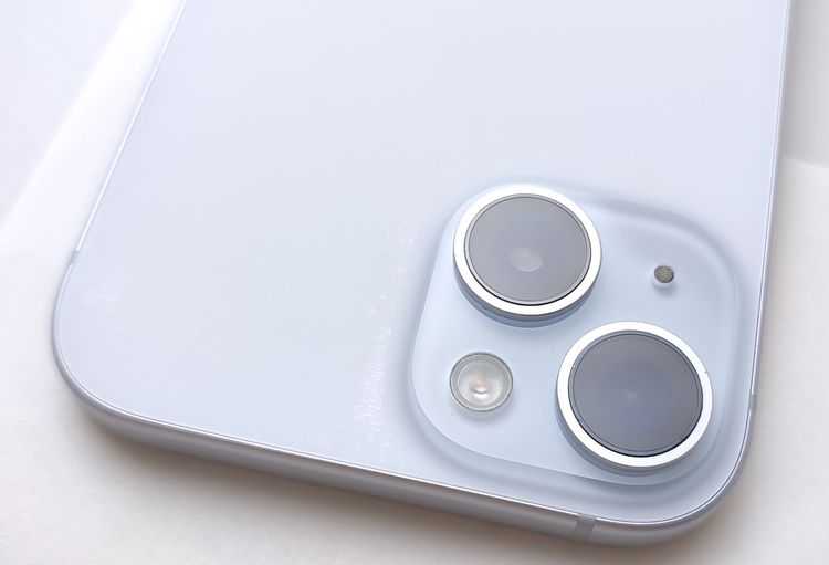 ������ʡ� iPhone15 128GB �֥롼 SIM�ե꡼ ��Ƚ�� �Хåƥ꡼84%
