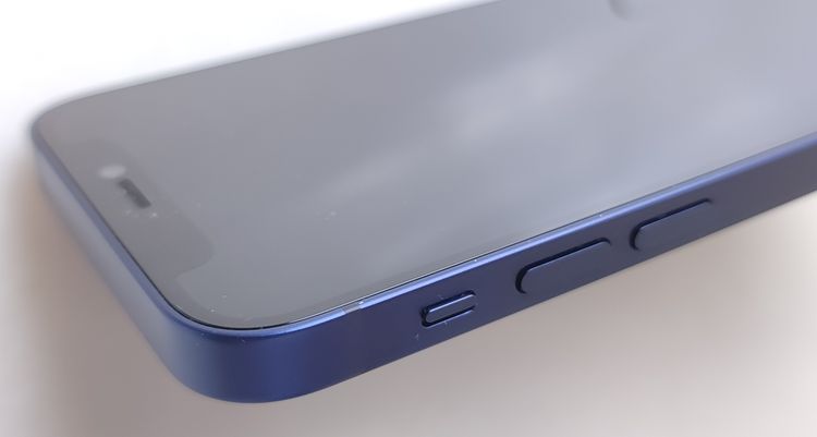 ������ʡ� iPhone12 mini 64GB �֥롼 SIM���å������ ��Ƚ�� 77%