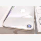 �ڿ���̤���ѡ� iPhone SE3 64GB �������饤�� SIM�ե꡼ ��Ƚ��