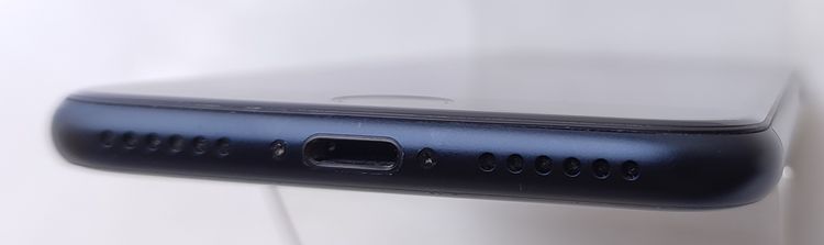 ��������ʡ� iPhone SE3 64GB �ߥåɥʥ��� SIM�ե꡼ ��Ƚ�� 85%