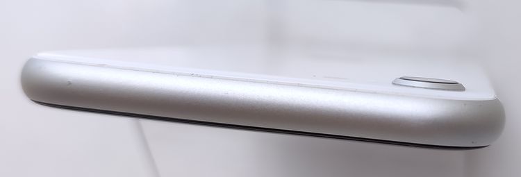 ������ʡ� iPhone SE2 64GB �ۥ磻�� SIM���å������ ��Ƚ��