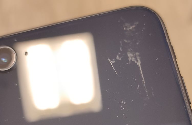 ��������š� iPhone SE3 64GB �ߥåɥʥ��� SIM�ե꡼ ��Ƚ�� 98%