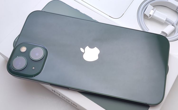 ��������ʡ� iPhone13 128GB ���꡼�� SIM�ե꡼ ��Ƚ�� �Хåƥ꡼82%
