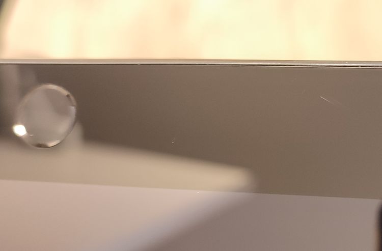 ��������š� iPad ��9���� 64GB ���졼 SIM�ե꡼ ��Ƚ�� �Хåƥ꡼100%