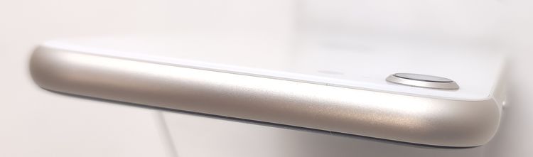 ʡ iPhone SE3 64GB 饤 SIMե꡼ Ƚ 75%