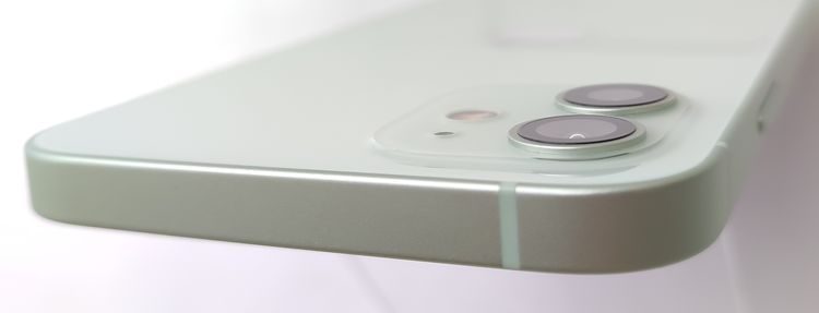 �ڶ˾����ʡ� iPhone12 64GB ���꡼�� SIM���å������ ��Ƚ�� 85%