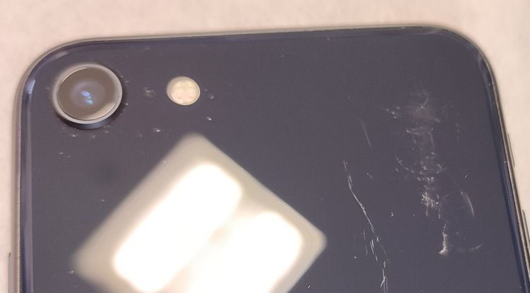 ��������ʡ� iPhone SE3 64GB �ߥåɥʥ��� SIM�ե꡼ ��Ƚ�� 85%