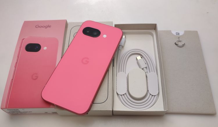 �ڿ���Ʊ�͡� Google Pixel 9a 128GB �ԥ��ˡ� Softbank�� SIM�ե꡼