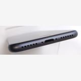 ��������ʡ� iPhone8 64GB ���졼 SIM���å�����Ѥ� ��Ƚ�� 84%