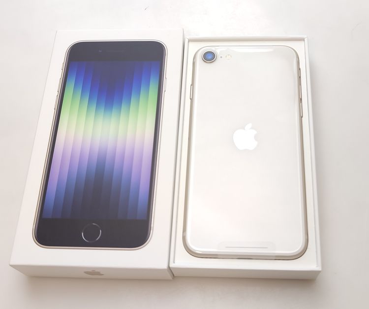 �ڿ���̤���ѡ� iPhone SE3 64GB �������饤�� SIM�ե꡼ ��Ƚ��