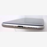 ��������ʡ� iPhone SE2 64GB �ۥ磻�� SIM���å������ ��Ƚ�� �Хåƥ꡼81%