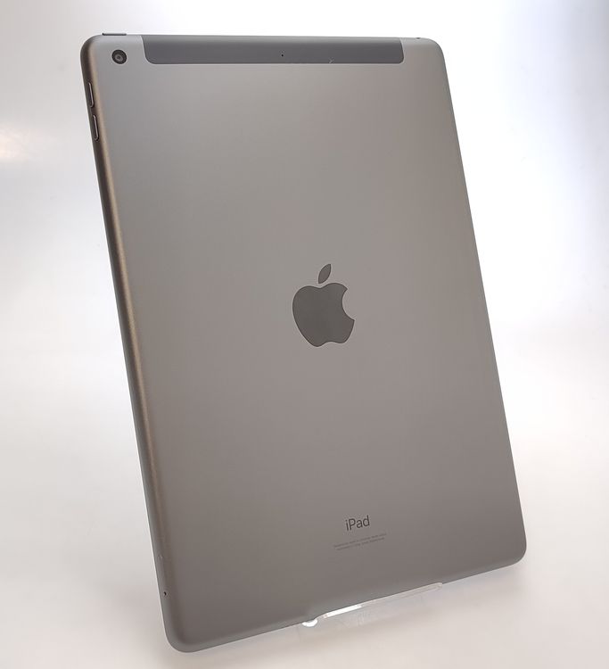 ��������š� iPad ��9���� 64GB ���졼 SIM�ե꡼ ��Ƚ�� �Хåƥ꡼97%
