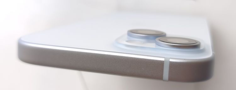 ��������ʡ� iPhone15 128GB �֥롼 SIM�ե꡼ ��Ƚ�� �Хåƥ꡼87%