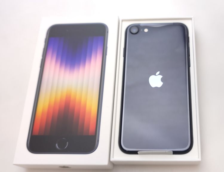 �ڿ���Ʊ�͡� iPhone SE3 64GB �ߥåɥʥ��� SIM�ե꡼ ��Ƚ�� 100%