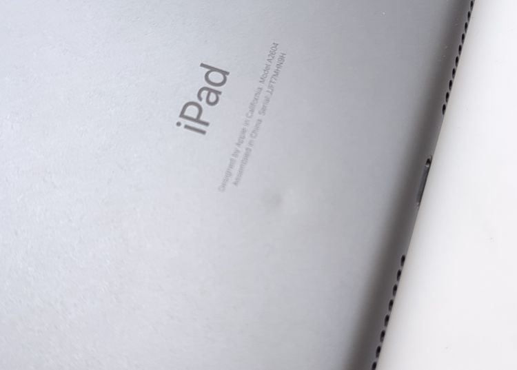 ʡ iPad 9 졼 256GB SIMե꡼ Ƚ Хåƥ꡼100%