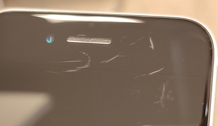 ������ʡ� iPhone SE2 64GB �ۥ磻�� SIM���å������ ��Ƚ�� 80%��������