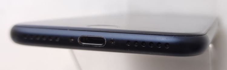 ����š� ������ iPhone SE3 64GB �ߥåɥʥ��� SIM�ե꡼ 86%