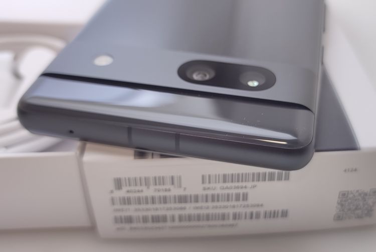 �ڿ���̤���ѡ� Google Pixel 7a 128GB ���㥳���� au/UQ�� SIM�ե꡼