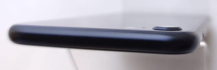 �ڶ˾����ʡ� iPhone SE3 64GB �ߥåɥʥ��� SIM�ե꡼ ��Ƚ�� �Хåƥ꡼96%