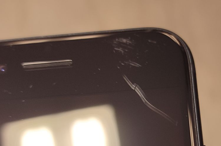 ��������ʡ� iPhone SE3 64GB �ߥåɥʥ��� SIM�ե꡼ ��Ƚ�� 100%