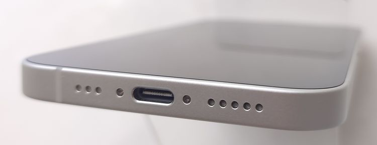 ��������š� iPhone16e 128GB �ۥ磻�� SIM�ե꡼ ��Ƚ�� 100%