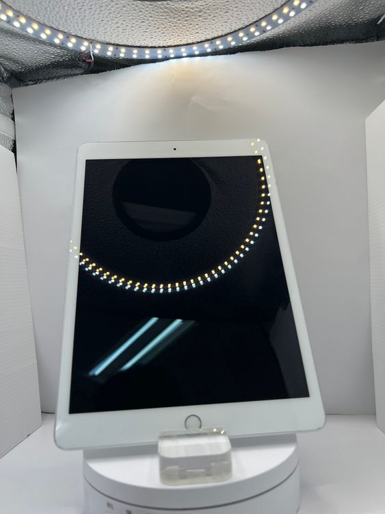 iPad7 32GB ����С����Хåƥ꡼100% WiFi��ǥ�