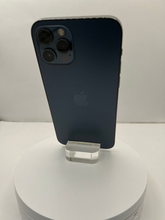 iPhone 12 Pro 128GB �ѥ��ե��å��֥롼���Хåƥ꡼100% AU��SIM�ե꡼