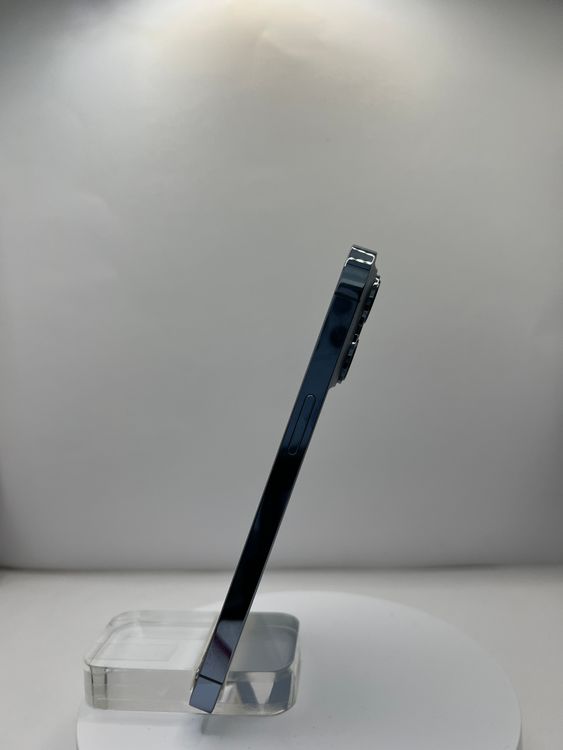 ���ʡ�iPhone 13Pro 256GB ������֥롼���Хåƥ꡼100% �ɥ�����SIM�ե꡼