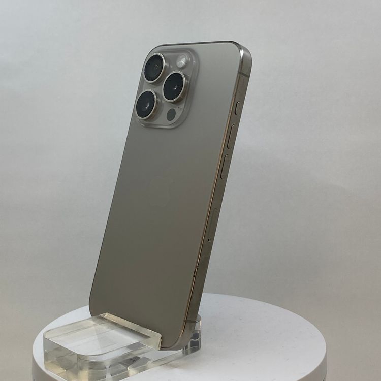 iPhone 15 Pro 128GB �ʥ���������˥��ࡡ�Хåƥ꡼86%��SIM�ե꡼