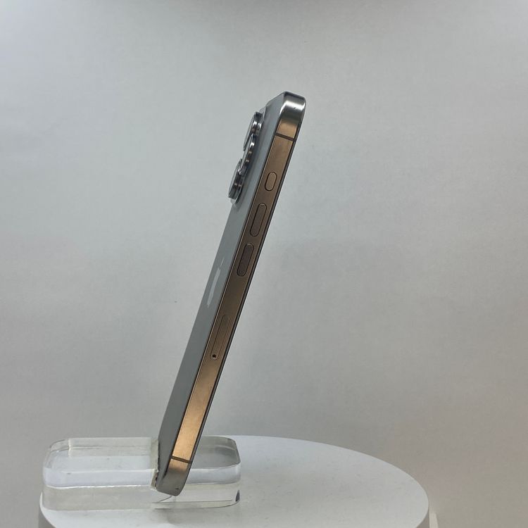 iPhone 15 Pro 256GB �ʥ���������˥��ࡡ�Хåƥ꡼100%��SIM�ե꡼